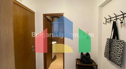 Двокімнатна квартира в Разлозі