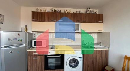 Двокімнатна квартира в Разлозі