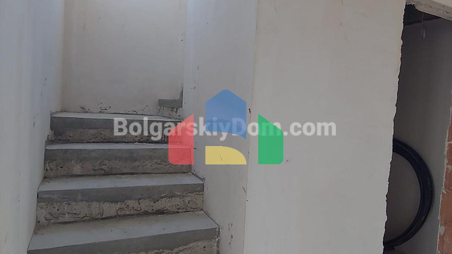 Будинок в Александрово