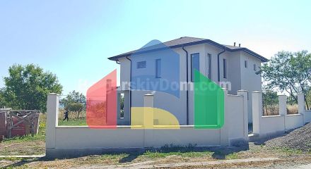 Будинок в Александрово