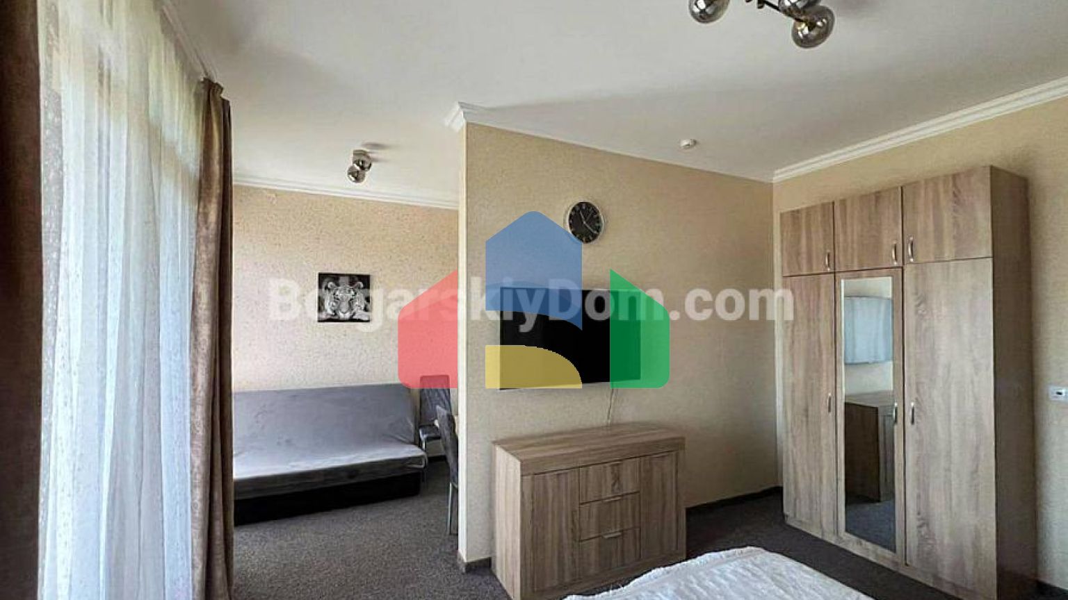 Квартира-студия в Лазурен Бряг