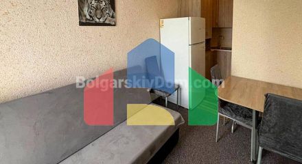 Квартира-студия в Лазурен Бряг