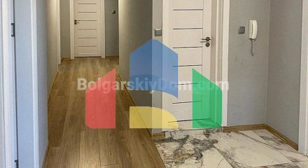 Five-room apartment in Burgas