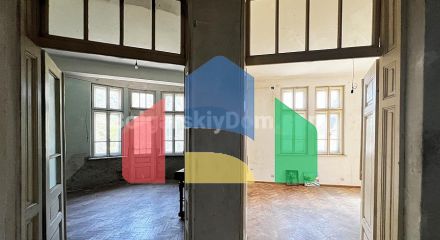 Four-room apartment in Burgas
