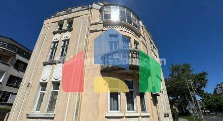 Four-room apartment in Burgas