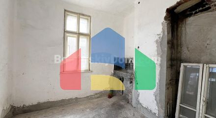 Чотирикімнатна квартира в Бургасі