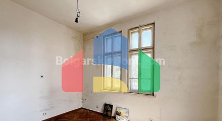 Чотирикімнатна квартира в Бургасі