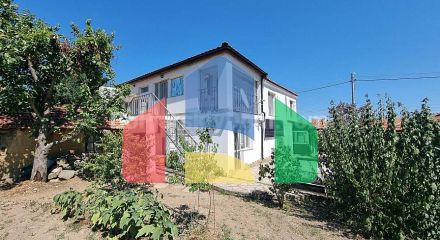 Дом в Просеник