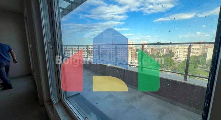 Чотирикімнатний пентхаус у Тіффані Резіденс