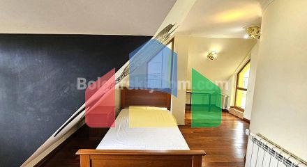 Дворівнева квартира в Бургасі