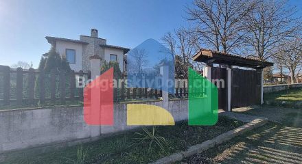 Дом в селе Бата