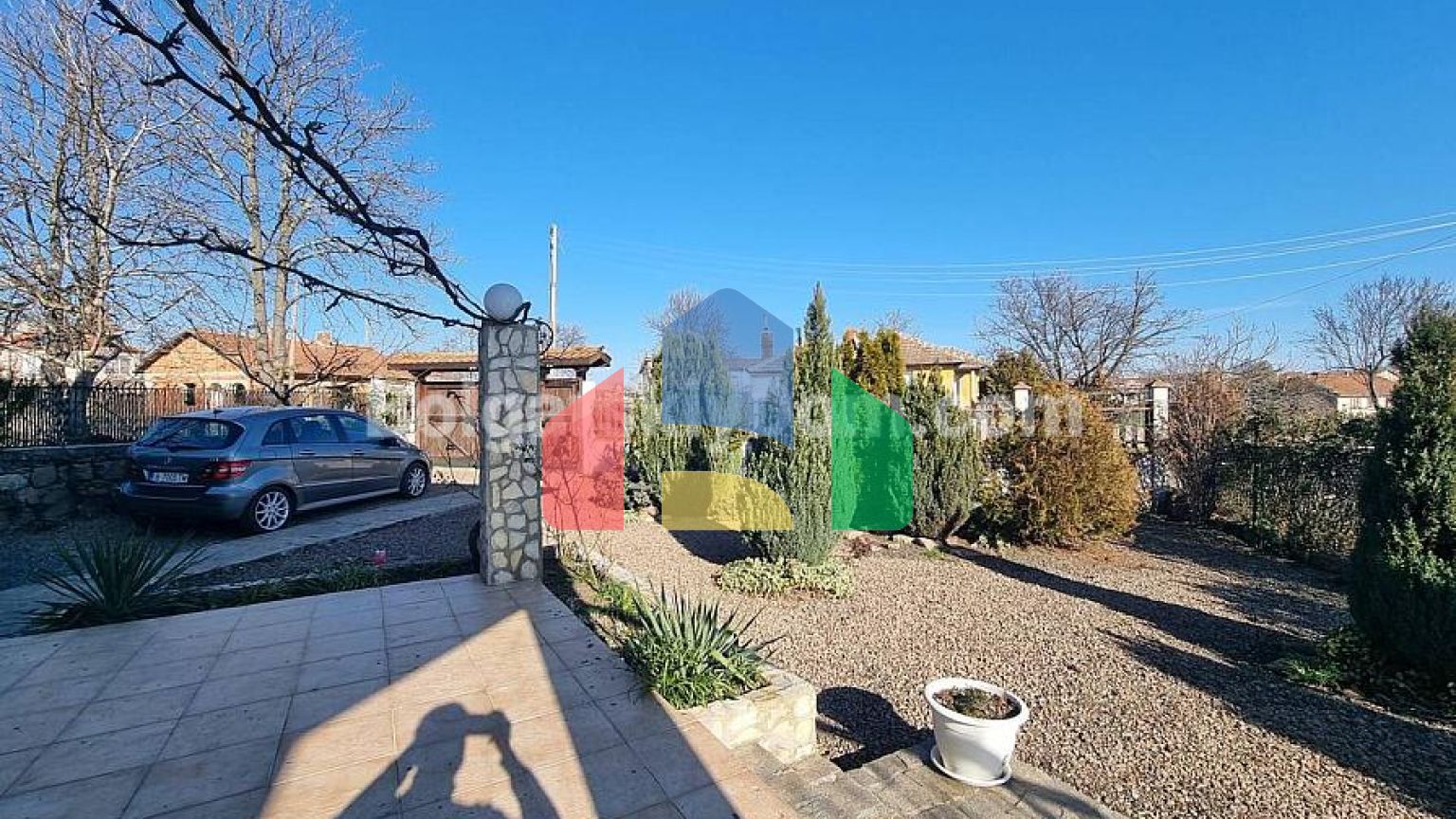 Дом в селе Бата