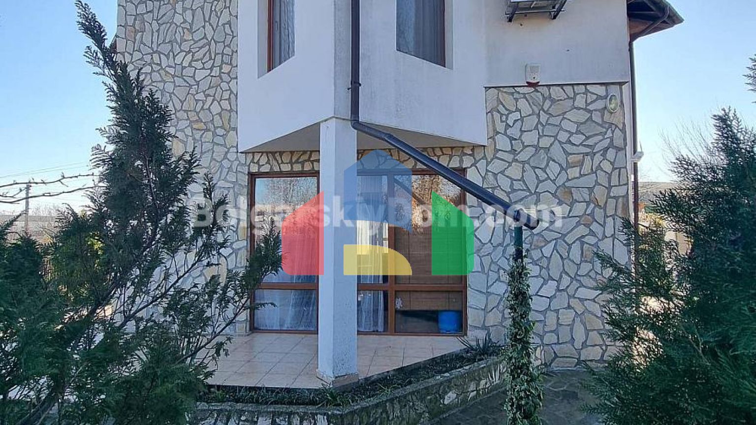 Дом в селе Бата