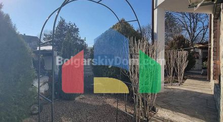 Дом в селе Бата