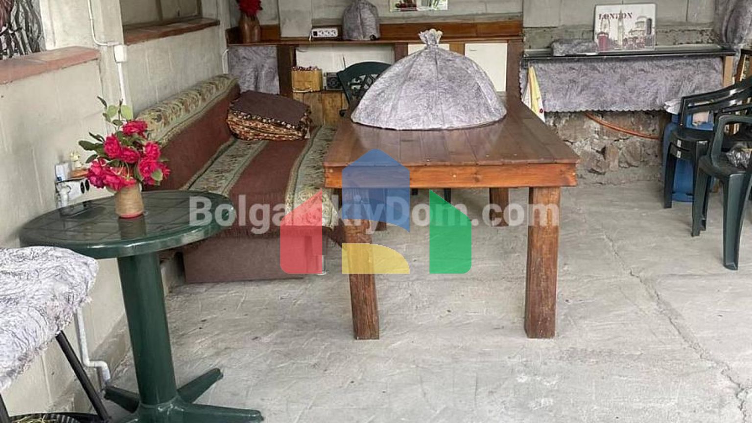 Дом в селе Бата