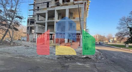 Торгове приміщення в Зорниця