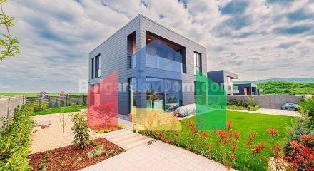 Дома в Маринке