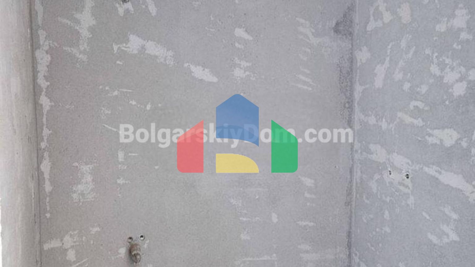 Трикімнатна квартира в Крайморії