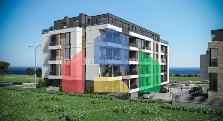 Трикімнатна квартира в Крайморії