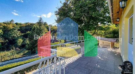 Дом в Ново Паничарево