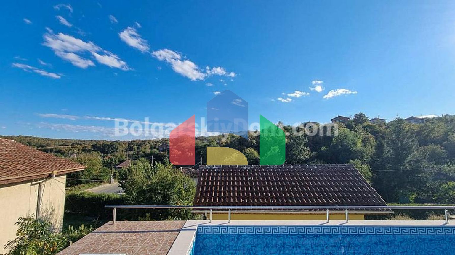 Дом в Ново Паничарево