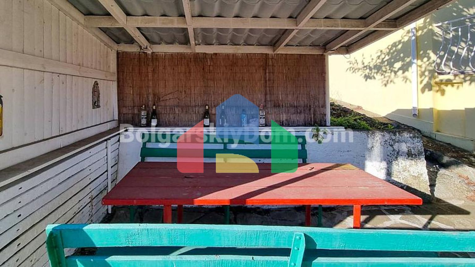 Дом в Ново Паничарево