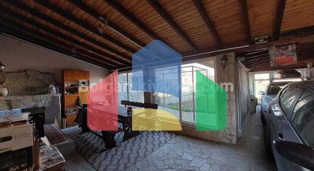 Дом в Меден Рудник