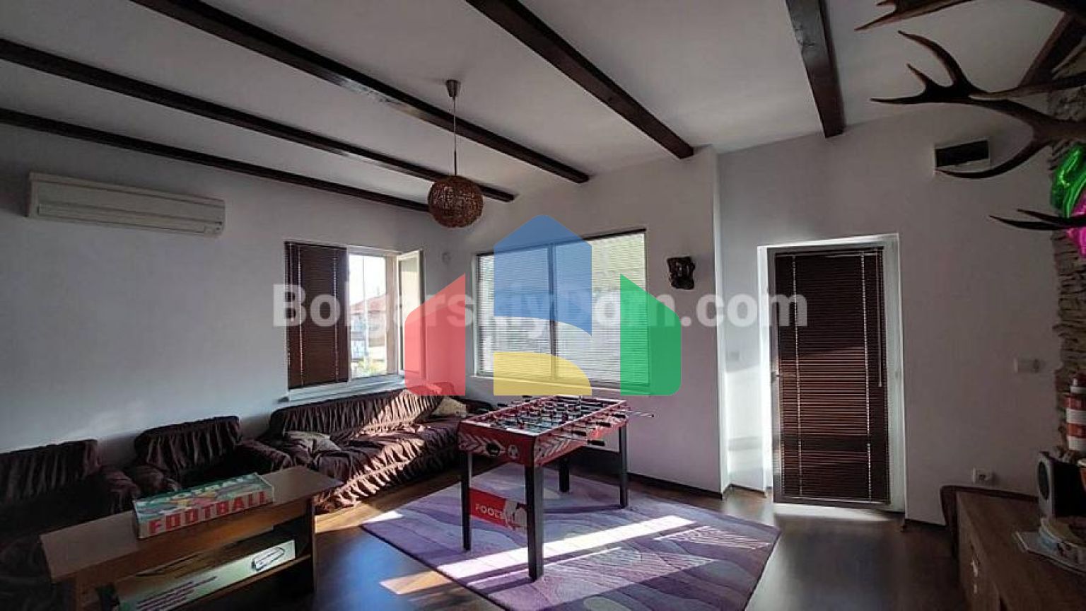 Дом в Меден Рудник