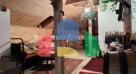 Дом в Меден Рудник