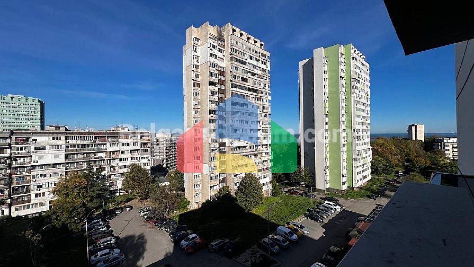 Двокімнатна квартира в Зорниця