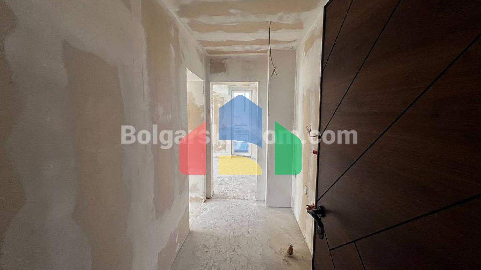 Двокімнатна квартира в Зорниця