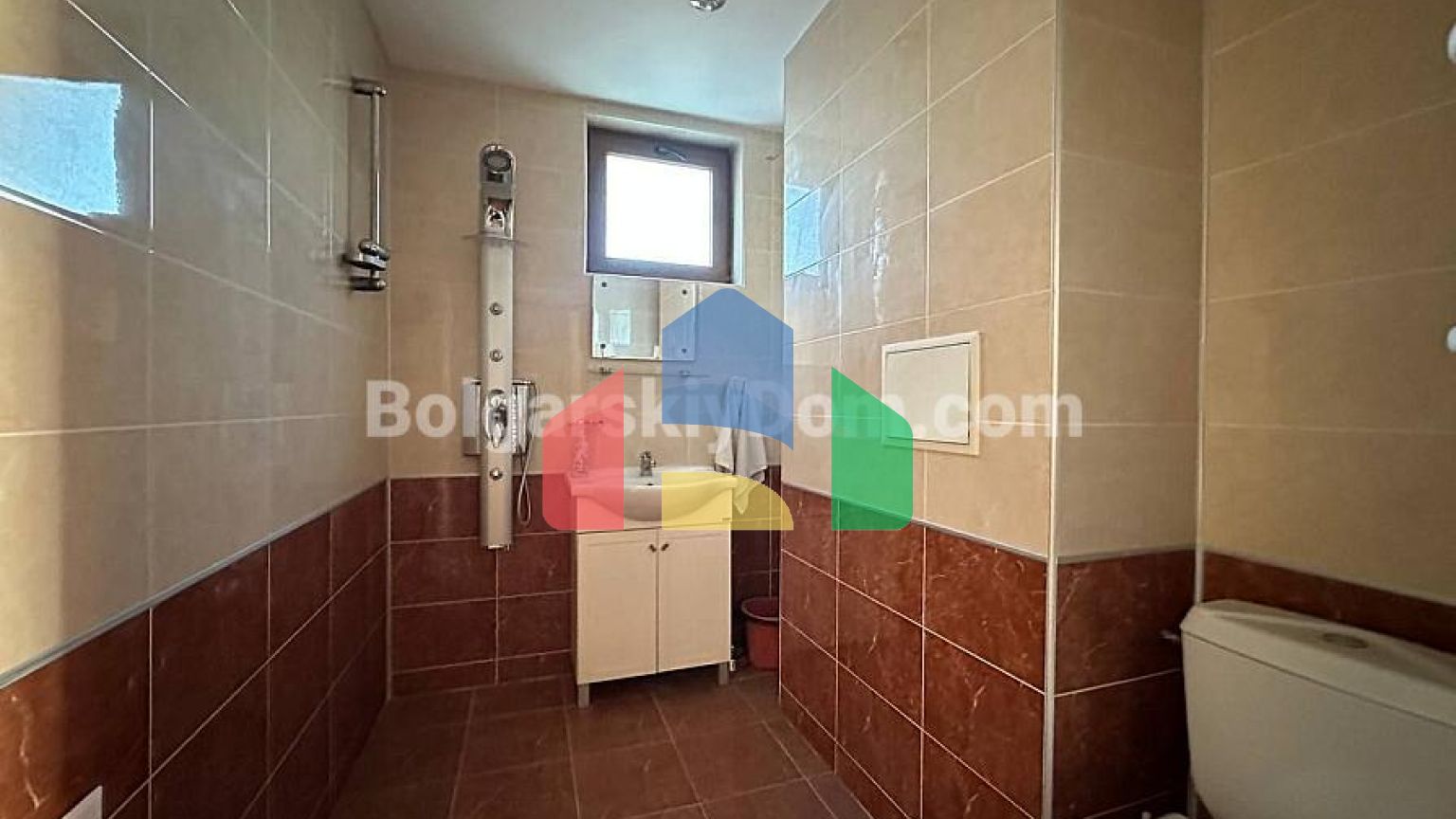 Будинок в Банево