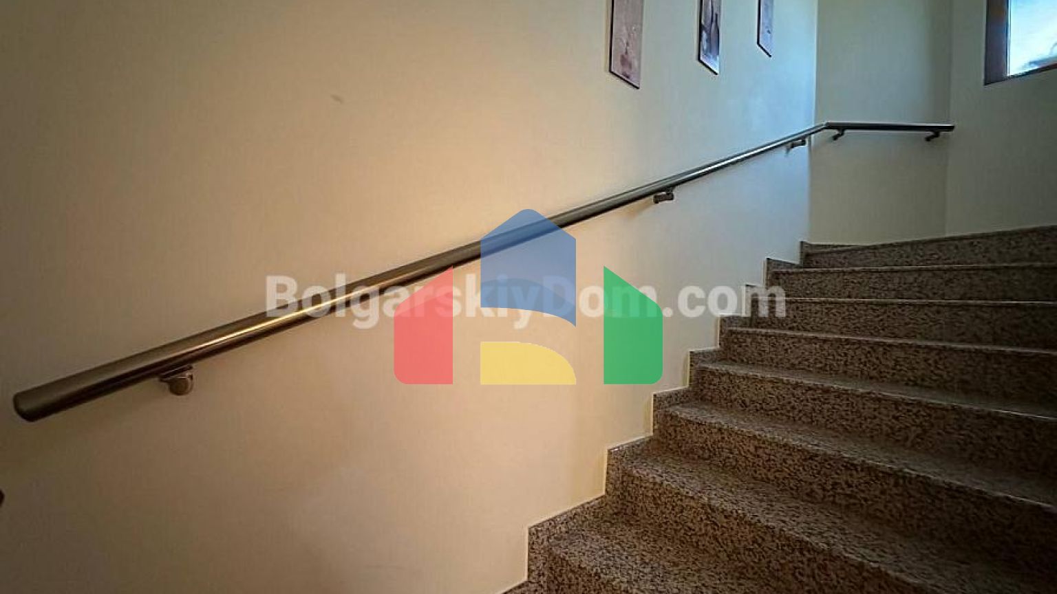 Будинок в Банево