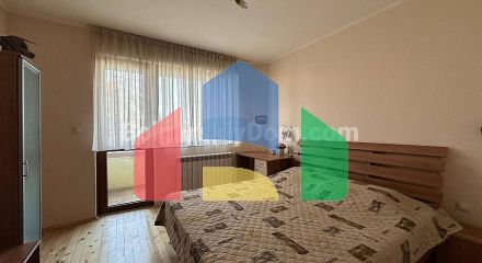 Будинок в Банево