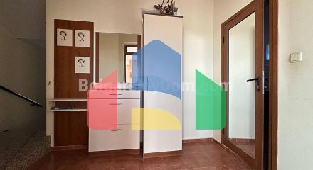 Будинок в Банево