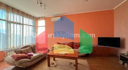 Будинок в Банево