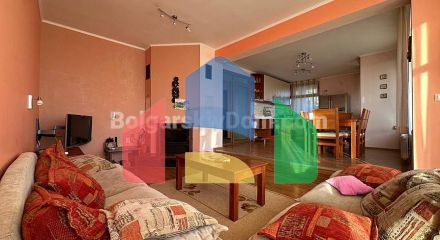 Будинок в Банево