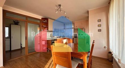 Будинок в Банево