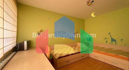 Будинок в Банево