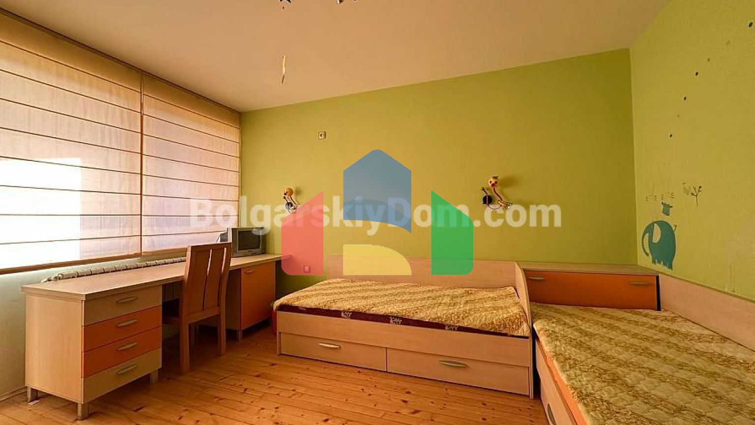 Будинок в Банево