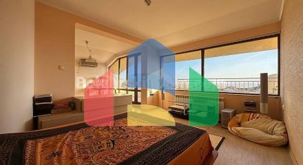 Будинок в Банево