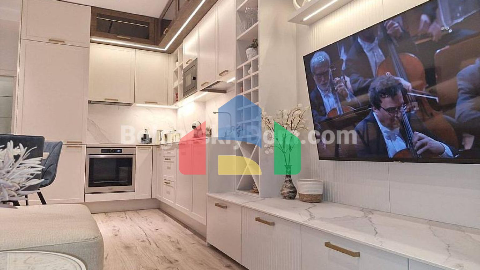 Трикімнатна квартира в Бургасі