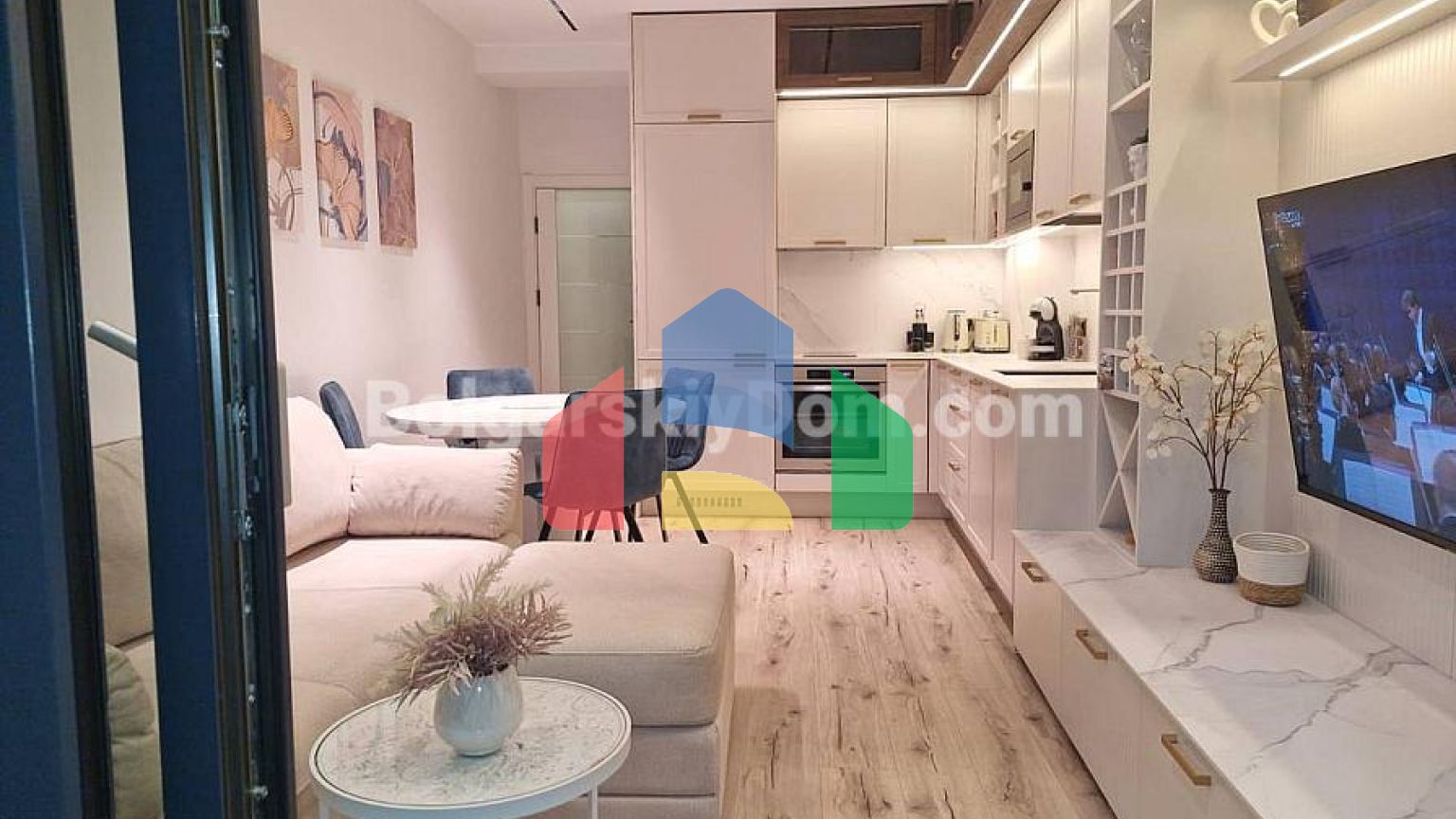 Трикімнатна квартира в Бургасі