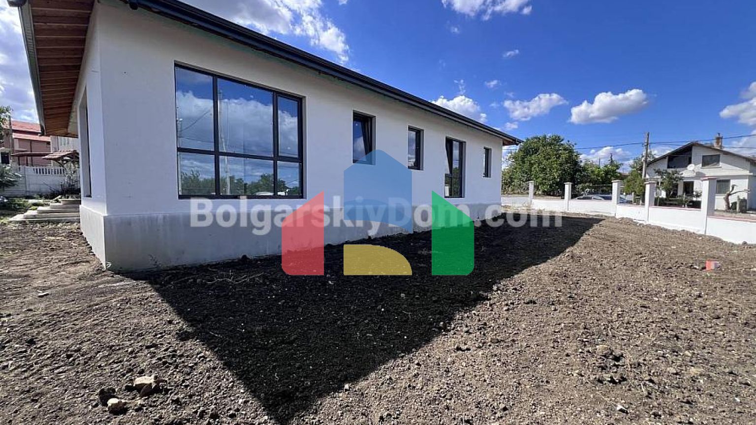 Будинок в Александрово