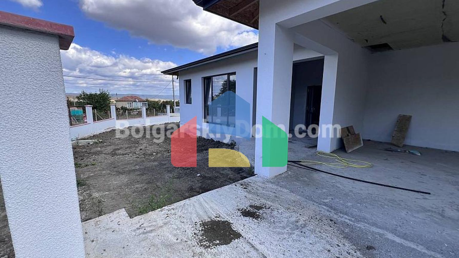 Будинок в Александрово