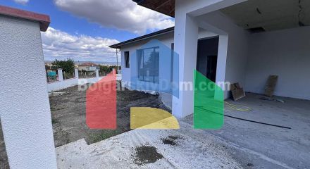 Будинок в Александрово