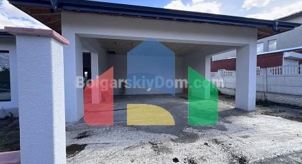 Будинок в Александрово