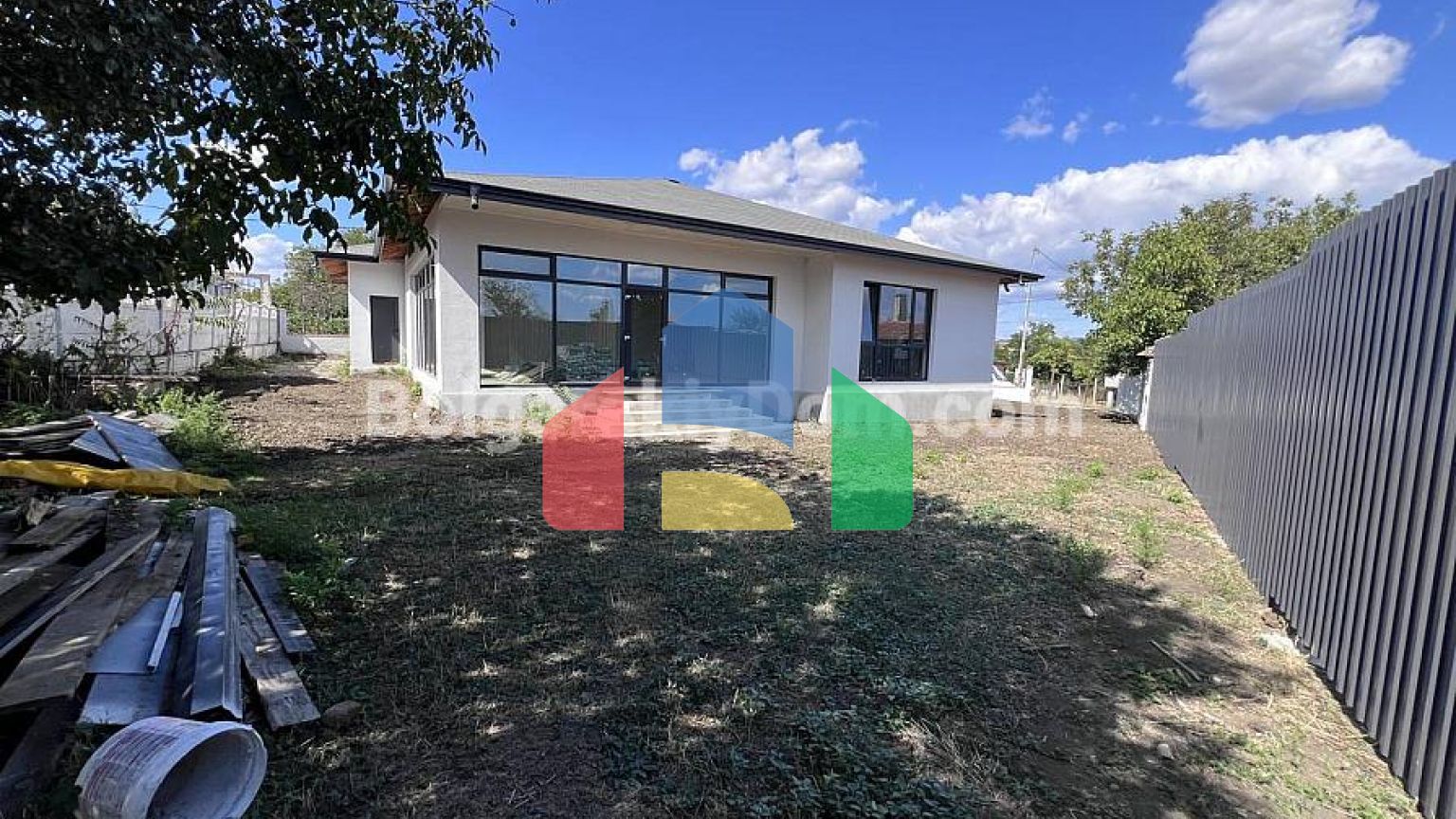 Будинок в Александрово