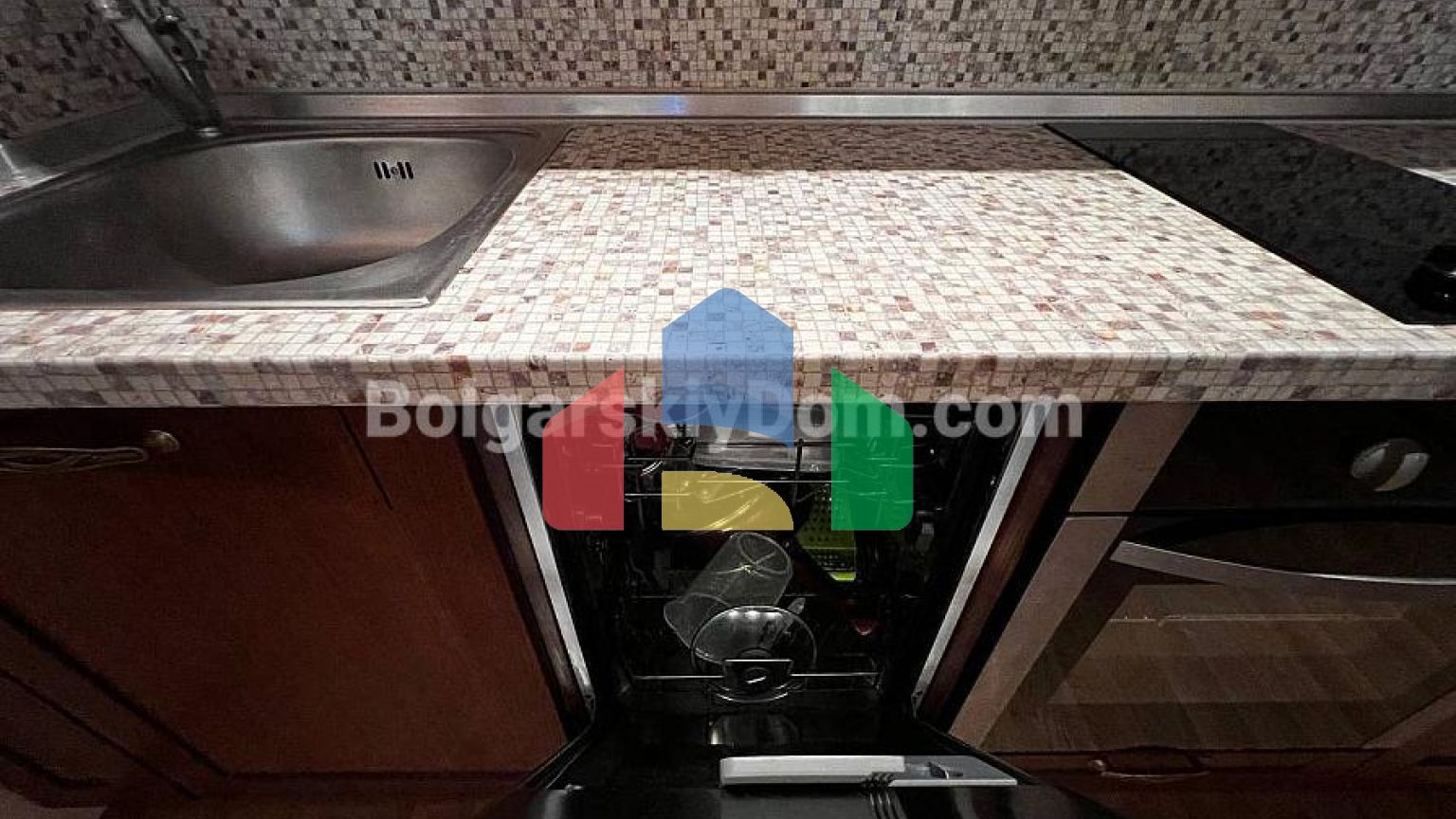 Трикімнатна квартира в Бургасі