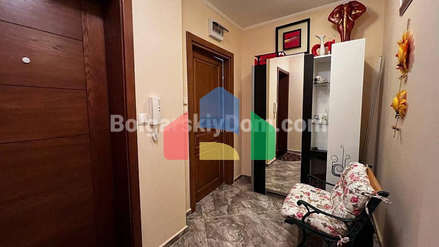 Трикімнатна квартира в Бургасі